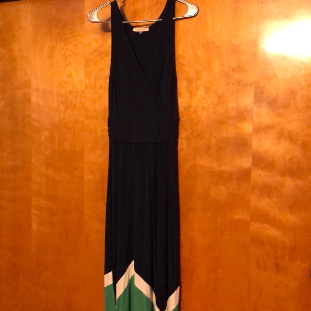 Women’s V Neck Maxi Dress